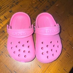 CROCS Pink baby shoes!